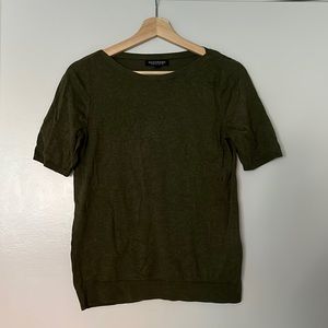 Moss green short sleeve sweater Banana Republic